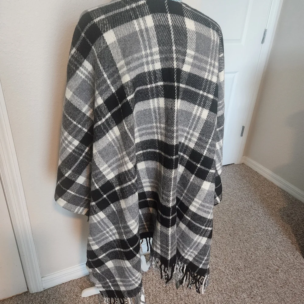 Plaid Fringe Shawl